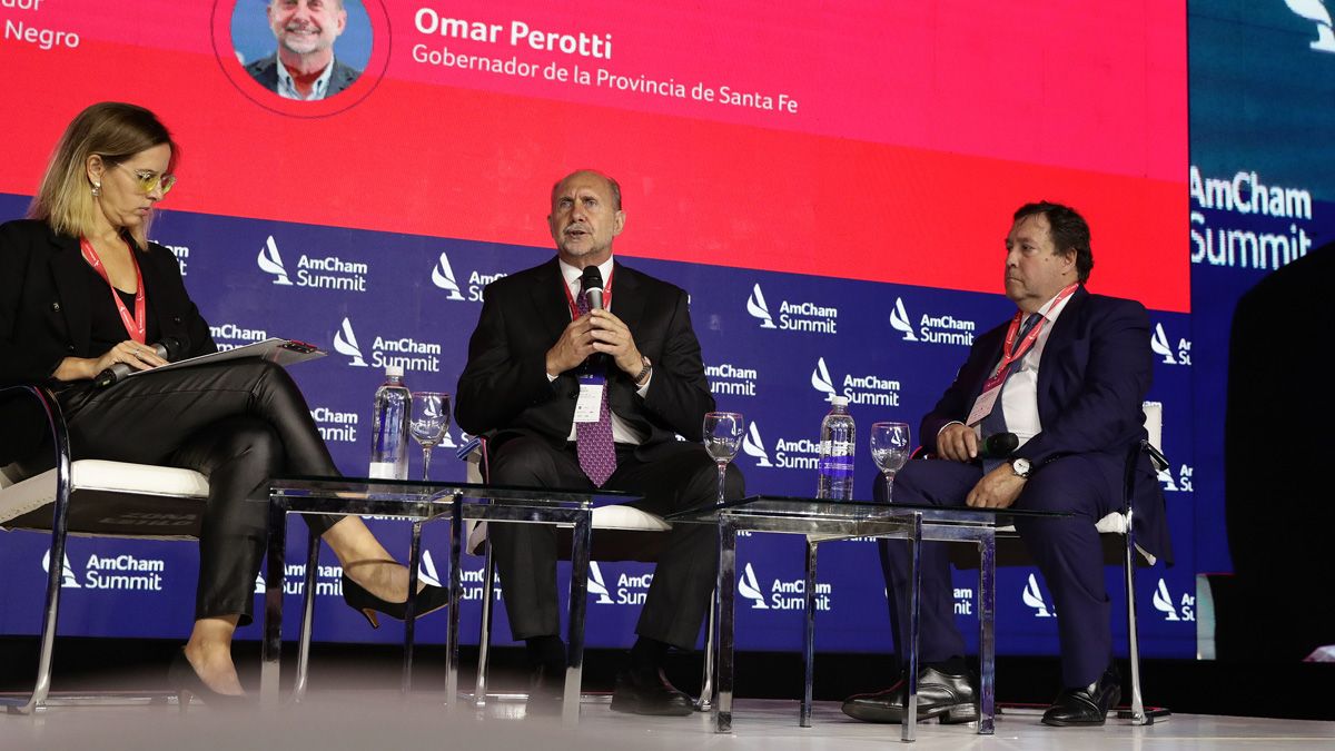 El gobernador de Santa Fe participó del AmCham Summit 2023