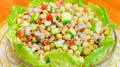 Ensalada de garbanzos y atún: la receta rápida y proteica con solo 5 ingredientes