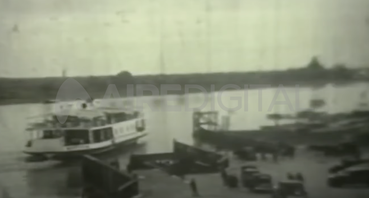 Este fue el primer embarcadero de la balsa, que comenzó a prestar el servicio en 1928. Estaba al lado del Club Regatas. Este fue el primer embarcadero de la balsa, que comenzó a prestar el servicio en 1928. Estaba al lado del Club Regatas.