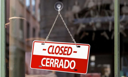 Un local vendió tanto a la mañana que cerró y dejó un insólito cartel en la puerta Un local vendió tanto a la mañana que cerró y dejó un insólito cartel en la puerta