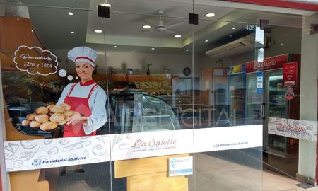 Con muy poca circulación de gente, las ventas en las panaderías se derrumbaron. Con muy poca circulación de gente, las ventas en las panaderías se derrumbaron.