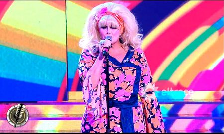 El look de Carmen Barbieri en la gama El look de Carmen Barbieri en la gama