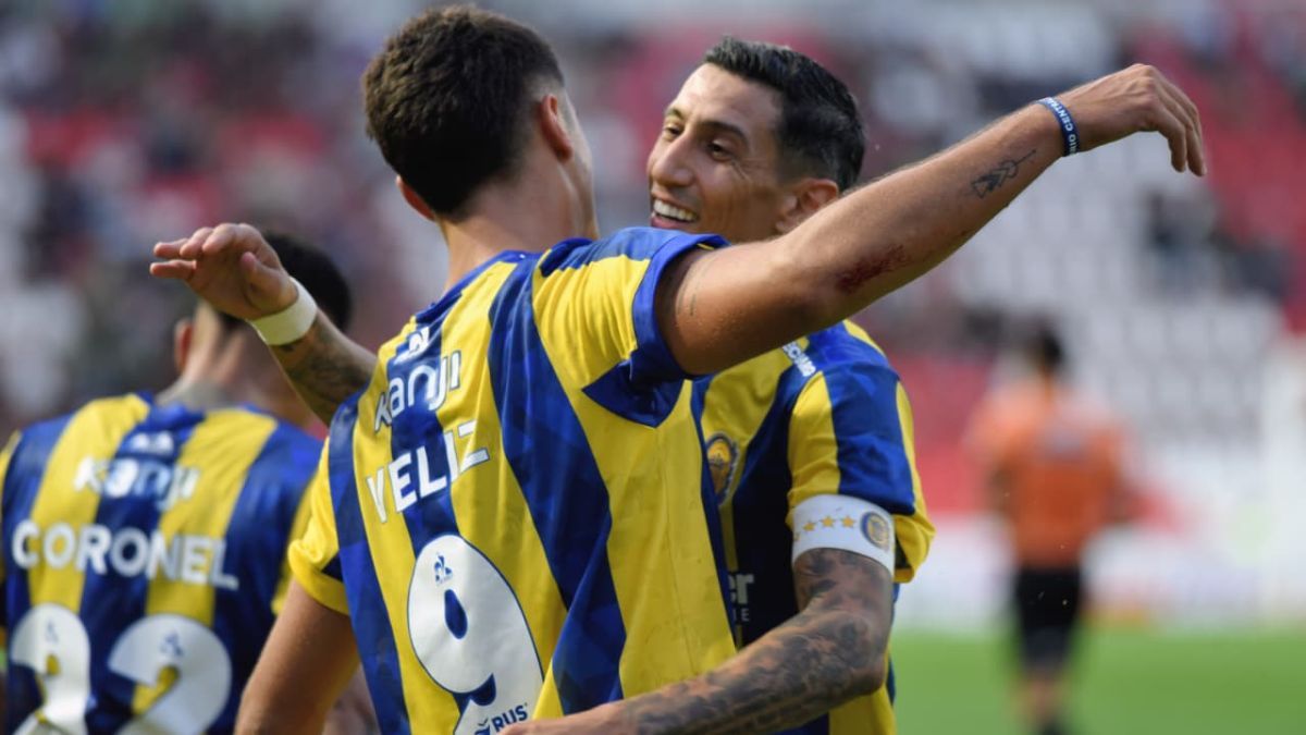 Con goles de Fernández y Véliz