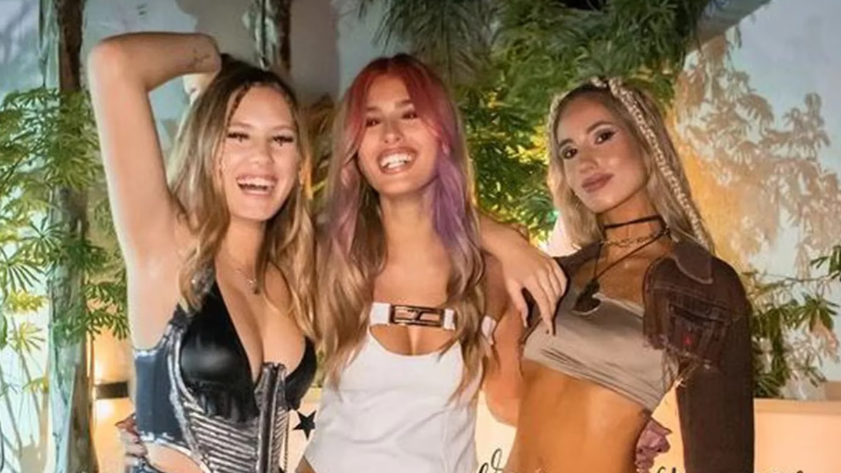 Lola y Cami son las hermanas de Julieta Poggio.