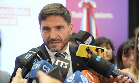 El gobernador Maximiliano Pullaro respaldó la inclusión de una reforma a la Ley Penal Juvenil en sesiones extraordinarias. El gobernador Maximiliano Pullaro respaldó la inclusión de una reforma a la Ley Penal Juvenil en sesiones extraordinarias.