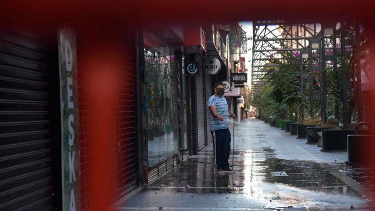 A partir de las 20 y hasta las 6 solo podrán circular las personas afectadas por las actividades esenciales.