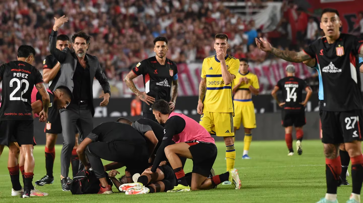 El encuentro entre Boca y Estudiantes fue suspendido. El encuentro entre Boca y Estudiantes fue suspendido.