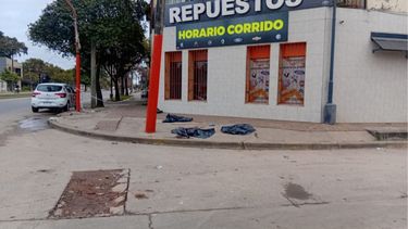 La esquina en donde la víctima recibió los disparos mortales.&nbsp; 