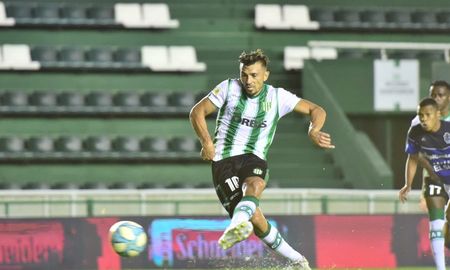 Jesús Dátolo le dio la victoria a Banfield sobre Gimnasia y Esgrima de La Plata por la Zona Campeonato de la Copa Diego Maradona. Jesús Dátolo le dio la victoria a Banfield sobre Gimnasia y Esgrima de La Plata por la Zona Campeonato de la Copa Diego Maradona.