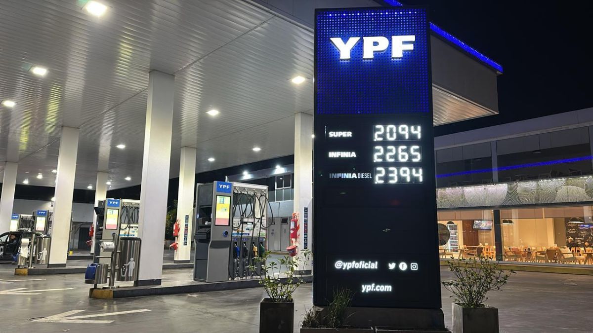 Los combustibles volvieron a aumentar en la ciudad de Santa Fe y las estaciones de servicio YPF ya actualizaron sus pizarras con nuevos valores.