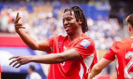 Suiza pierde a Mazambi para el partido ante la Selección Argentina por cuartos de final. Suiza pierde a Mazambi para el partido ante la Selección Argentina por cuartos de final.