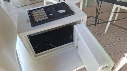 Robo millonario en un country de Santo Tomé: entraron a la casa, sacaron una caja fuerte y la descartaron en la pileta