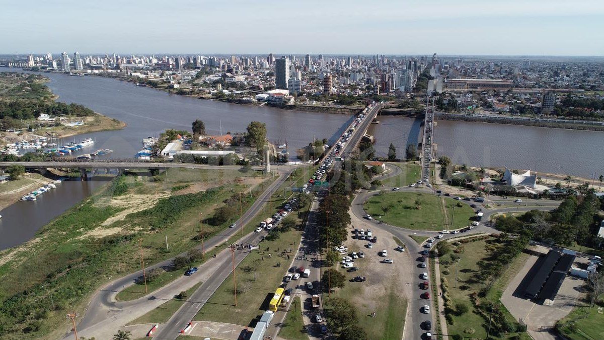 La vista de la ciudad de Santa Fe desde lo alto del Hotel UNL-ATE.