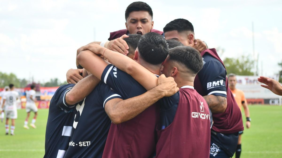 Acassuso le ganó la final a Deportivo Armenio y jugará la Primera Nacional 2026 luego de 80 años.