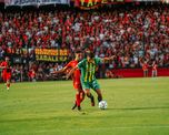Colón y Aldosivi igualan en un partido parejo. Colón y Aldosivi igualan en un partido parejo.