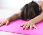 como limpiar tu colchoneta de yoga sin utilizar quimicos como limpiar tu colchoneta de yoga sin utilizar quimicos