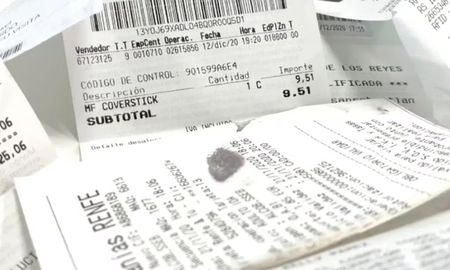 A partir del 1° de abril, todas las facturas por la venta debienes y servicios deberán detallar el componente impositivo en elticket. A partir del 1° de abril, todas las facturas por la venta debienes y servicios deberán detallar el componente impositivo en elticket.