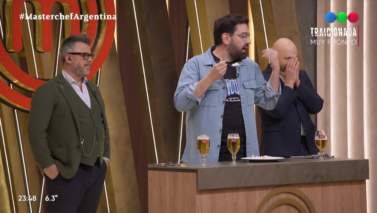 Damián Betular se enojó con Daniela de MasterChef. Damián Betular se enojó con Daniela de MasterChef.