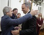 El ministro de Economía de la Nación, Luis Caputo, se expresó este domingo acerca de la denuncia por enriquecimiento ilícito que pesa sobre Manuel Adorni El ministro de Economía de la Nación, Luis Caputo, se expresó este domingo acerca de la denuncia por enriquecimiento ilícito que pesa sobre Manuel Adorni