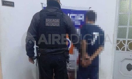 Detuvieron a un ladrón de 29 años por robar elementos del interior de un auto Detuvieron a un ladrón de 29 años por robar elementos del interior de un auto