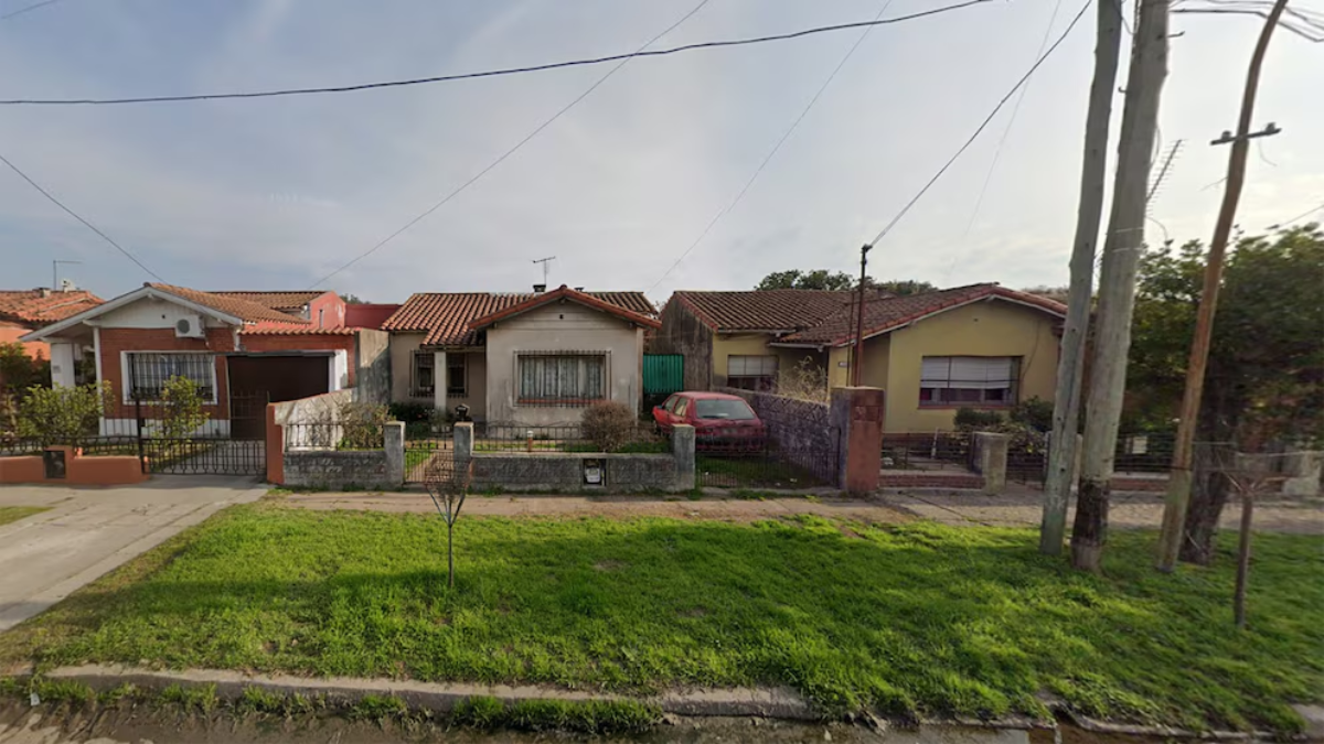 El hecho ocurrió en un domicilio ubicado sobre la calle Pehuajó al 2300 El hecho ocurrió en un domicilio ubicado sobre la calle Pehuajó al 2300