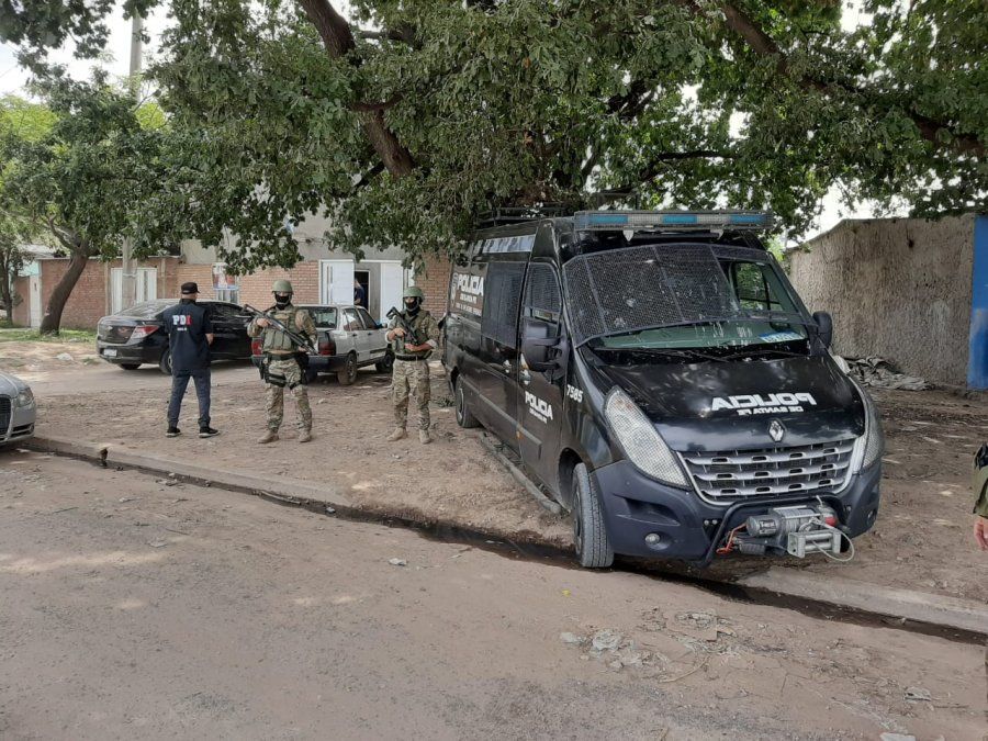 Tres detenidos en la causa por el atentado contra el Centro de Justicia Penal de Rosario