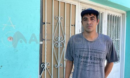 Rosario: Mauro (alias Trapo) fue víctima de un ataque a balazos contra su casa Rosario: Mauro (alias Trapo) fue víctima de un ataque a balazos contra su casa