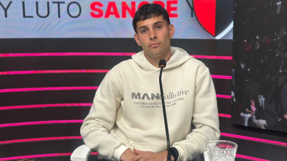 Lucas Picech, lateral derecho que también se desempeña como marcador central debutó en Primera en 2024. Lucas Picech, lateral derecho que también se desempeña como marcador central debutó en Primera en 2024.