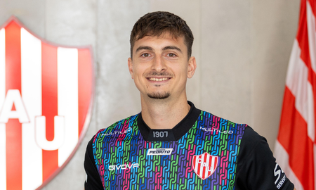 Tagliamonte atajó un penal en su primer partido con la camiseta de Unión. Tagliamonte atajó un penal en su primer partido con la camiseta de Unión.