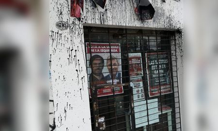 Chacarita: denuncian que un local de Izquierda Socialista fue atacado por desconocidos Chacarita: denuncian que un local de Izquierda Socialista fue atacado por desconocidos