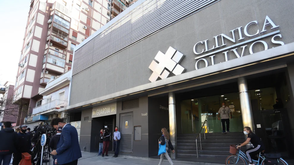 Allanaron la clínica donde operaron a Maradona por orden de la Justicia