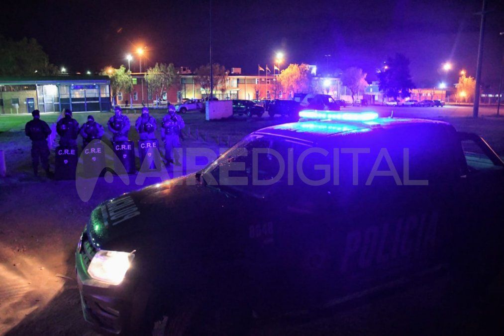 Ocho presos se escaparon de la cárcel de Piñero luego del temerario ataque al penal del sus santafesino.