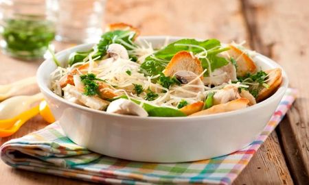 Ensalada de espinaca, by Maru Botana. Ensalada de espinaca, by Maru Botana.