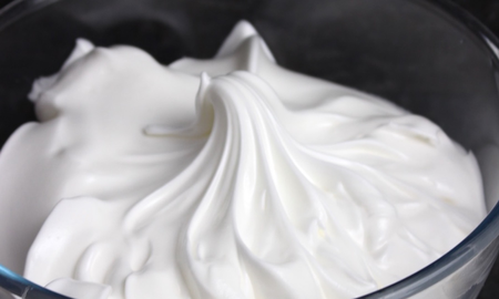 Merengue italiano: la receta infalible para decorar todos tus postres Merengue italiano: la receta infalible para decorar todos tus postres