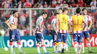 Unión lo ganaba bien, pero un doblete de Marabel lo dejó con un pie afuera de la Copa Sudamericana