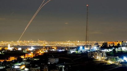 Arabia Saudita interceptó tres misiles iraníes cerca de Riad en medio del conflicto