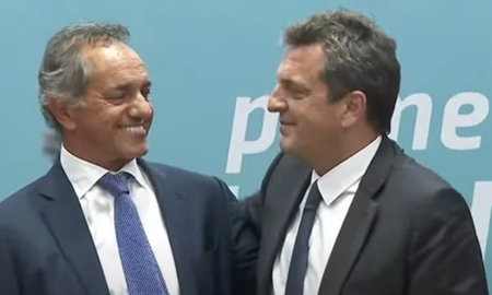 Massa analizó con Scioli la agenda de transición en el área productiva. Massa analizó con Scioli la agenda de transición en el área productiva.