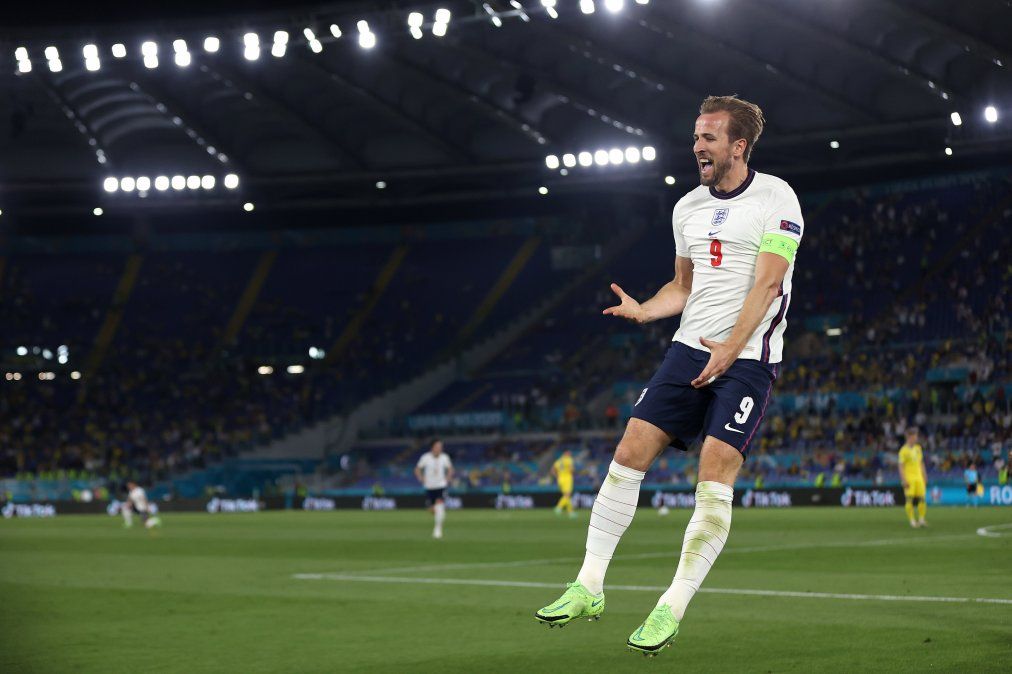 Inglaterra goleó a Ucrania por 4-0 y se metió en semifinales de la Eurocopa