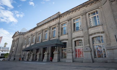 Estación Belgrano. Estación Belgrano.