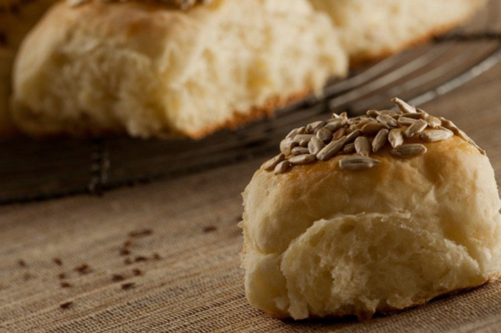 Cómo hacer pan de papas, la receta que nunca envejece