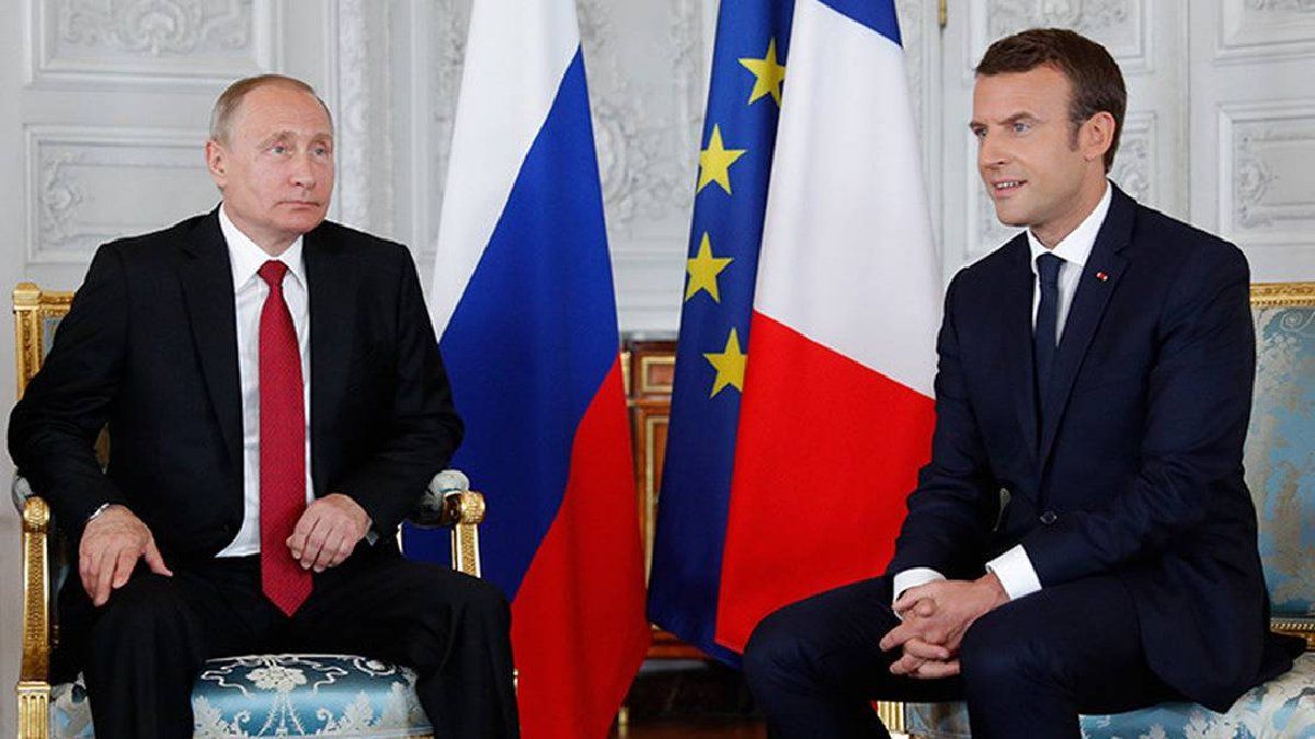 El presidente de Francia no descarta la posibilidad de mantener una reunión con Vladimir Putin.