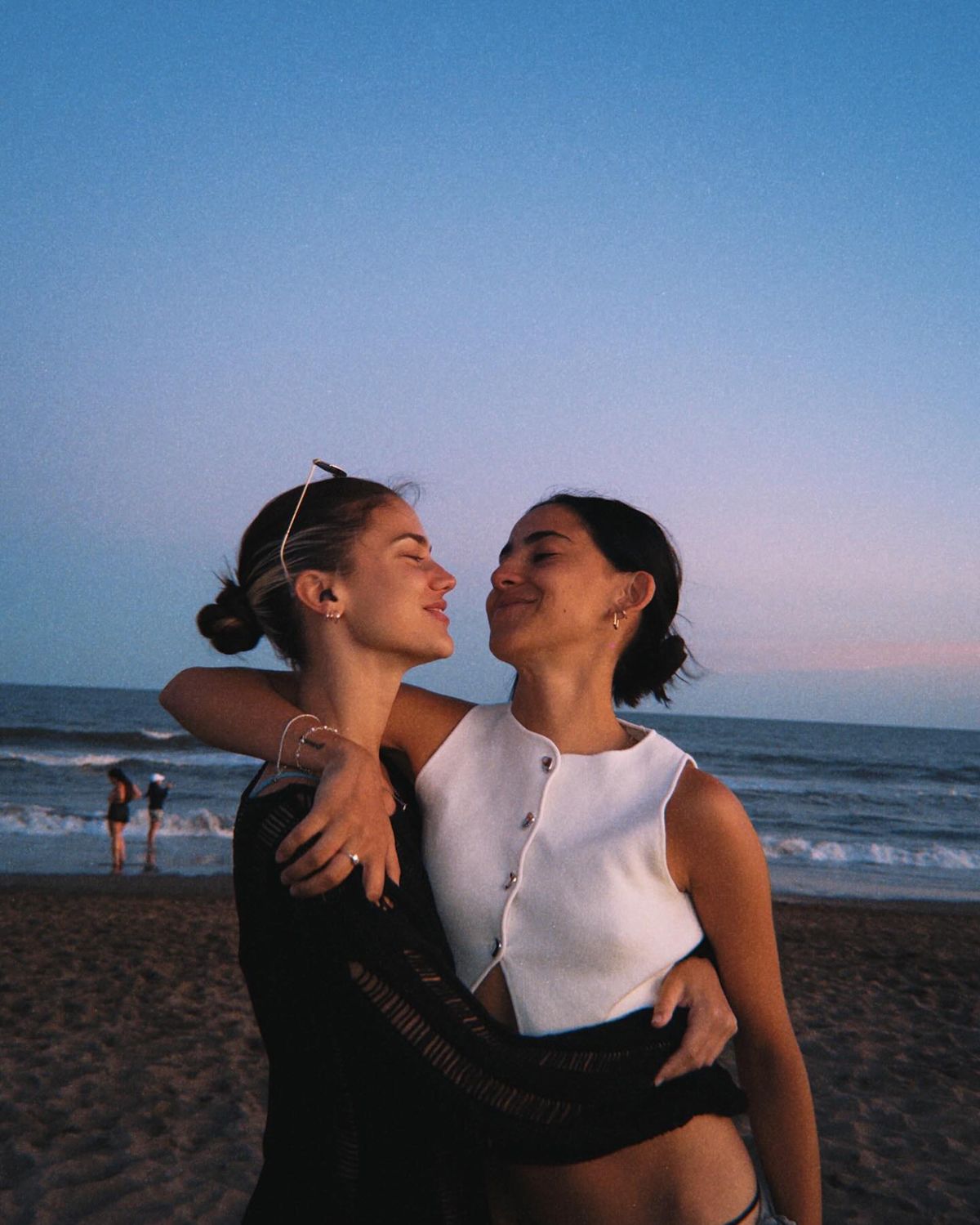 Lucía Maidana, enamorada de la cantante Olivia Wald. Lucía Maidana, enamorada de la cantante Olivia Wald.