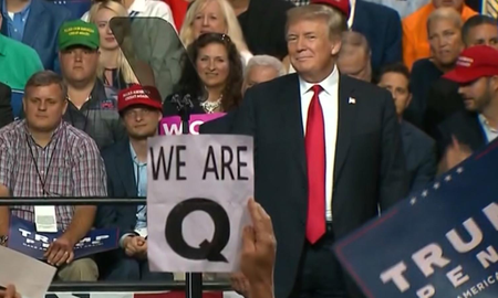 Donald Trump se sumó a la teoría conspirativa de QAnon: ¿de qué se trata? Donald Trump se sumó a la teoría conspirativa de QAnon: ¿de qué se trata?