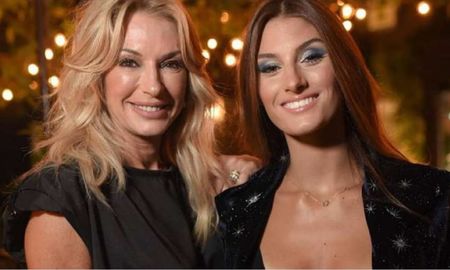 Yanina Latorre y su emotiva despedida con su hija Lola antes de irse de vacaciones. Yanina Latorre y su emotiva despedida con su hija Lola antes de irse de vacaciones.