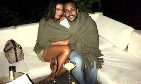 Karina Jelinek y Leonardo Fariña tuvieron una boda que costó 2 millones de pesos. Karina Jelinek y Leonardo Fariña tuvieron una boda que costó 2 millones de pesos.
