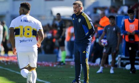 Mariano Herrón, entrenador interino de Boca Juniors, ya se enfoca en el duelo ante Colón de Santa Fe del domingo. Mariano Herrón, entrenador interino de Boca Juniors, ya se enfoca en el duelo ante Colón de Santa Fe del domingo.
