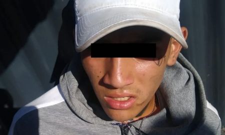 El asesinato de un ciudadano armenio en el barrio porteño de Retiro por parte de un adolescente de 15 años reavivó el pedido de Juntos por el Cambio de bajar la edad de imputabilidad. El asesinato de un ciudadano armenio en el barrio porteño de Retiro por parte de un adolescente de 15 años reavivó el pedido de Juntos por el Cambio de bajar la edad de imputabilidad.