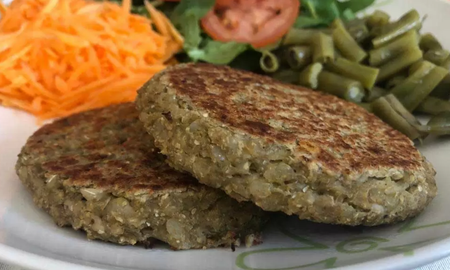 La receta fácil y rápida para hacer las mejores hamburguesas de legumbres La receta fácil y rápida para hacer las mejores hamburguesas de legumbres