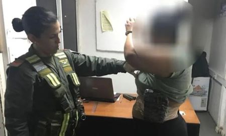 La Cámara Federal de Casación Penal confirmó la absolución de una mujer en situación de violencia de género que había transportado droga para pagar la cirugía de su hija La Cámara Federal de Casación Penal confirmó la absolución de una mujer en situación de violencia de género que había transportado droga para pagar la cirugía de su hija