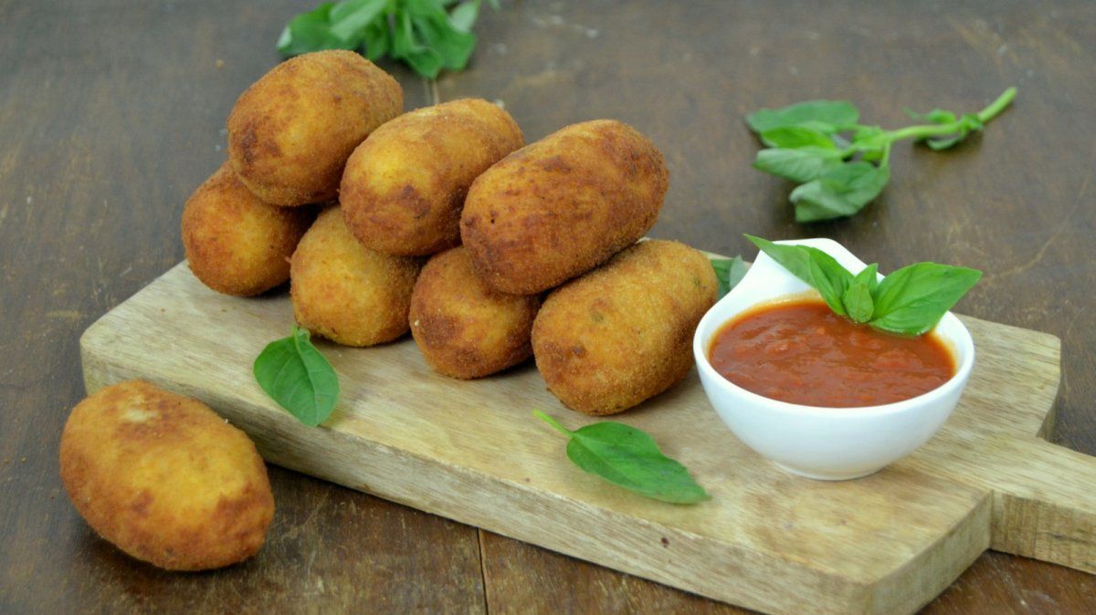 Croquetas de arroz para hacer con las sobras.